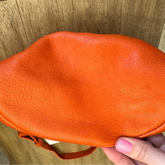 Portland Leather Goods Large Kangaroo Koi - Picture 5 of 6